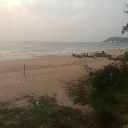 Sam & San Beach Resort Vengurla Eksteriør bilde